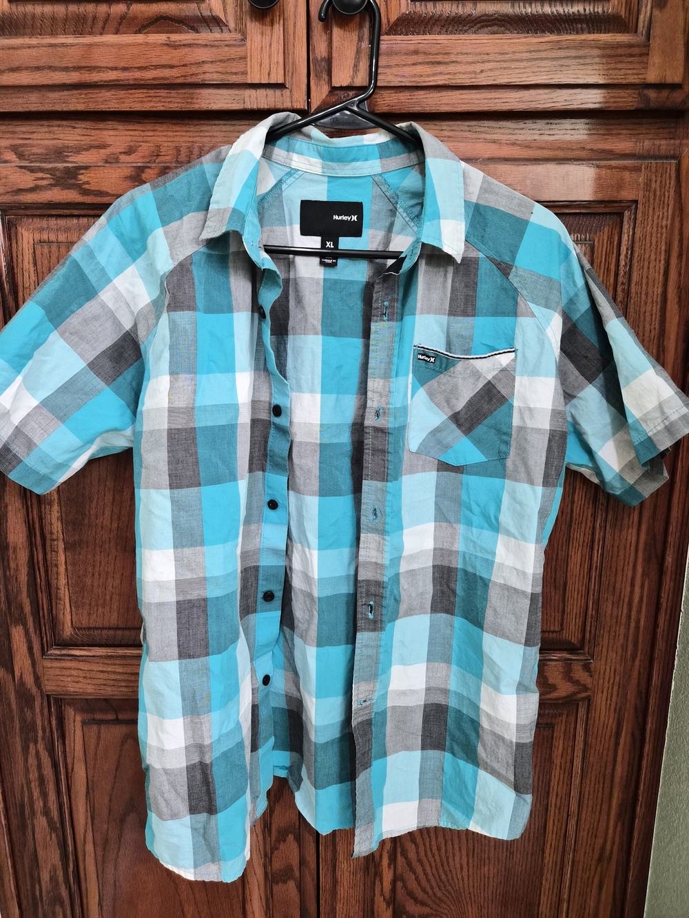 Hurley Boy's Turquoise and Gray Plaid Short Sleeve Button-Down Shirt
